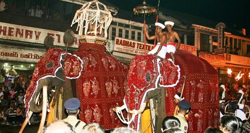 ELEGANT SRI LANKA Jazeera Hava Yolları ile 5 Gece